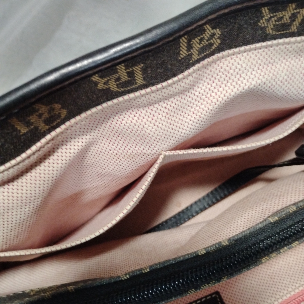 Dooney and Bourke Canvas w/Leather Trim satchel/crossbody - Picture 14 of 16